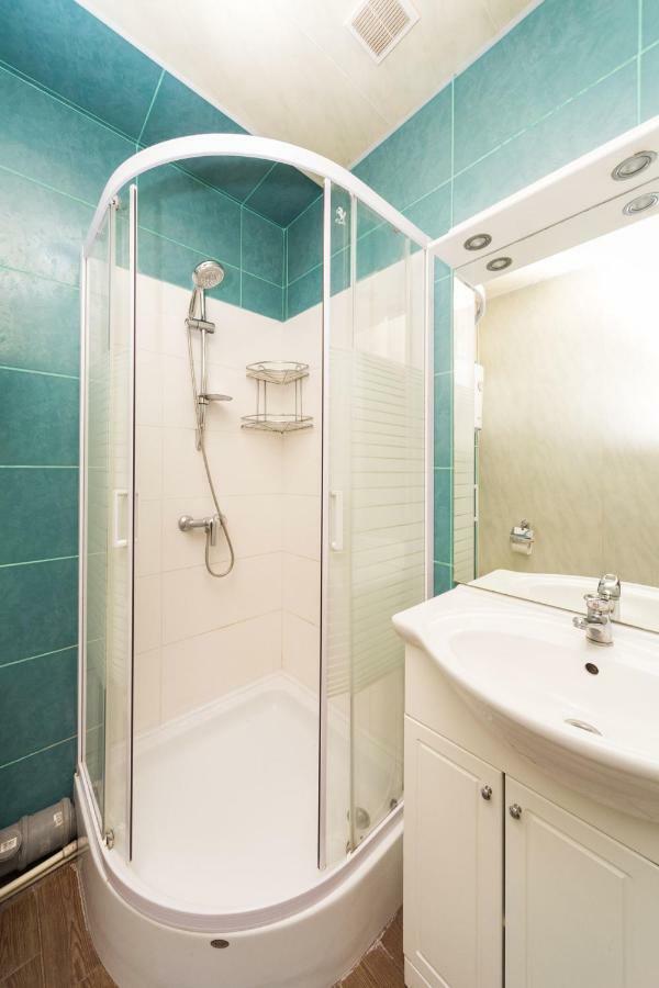 Goodrest On Ekaterininskaya Apartment Oldenburg Bagian luar foto